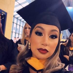 Meet your Posher, Ivette